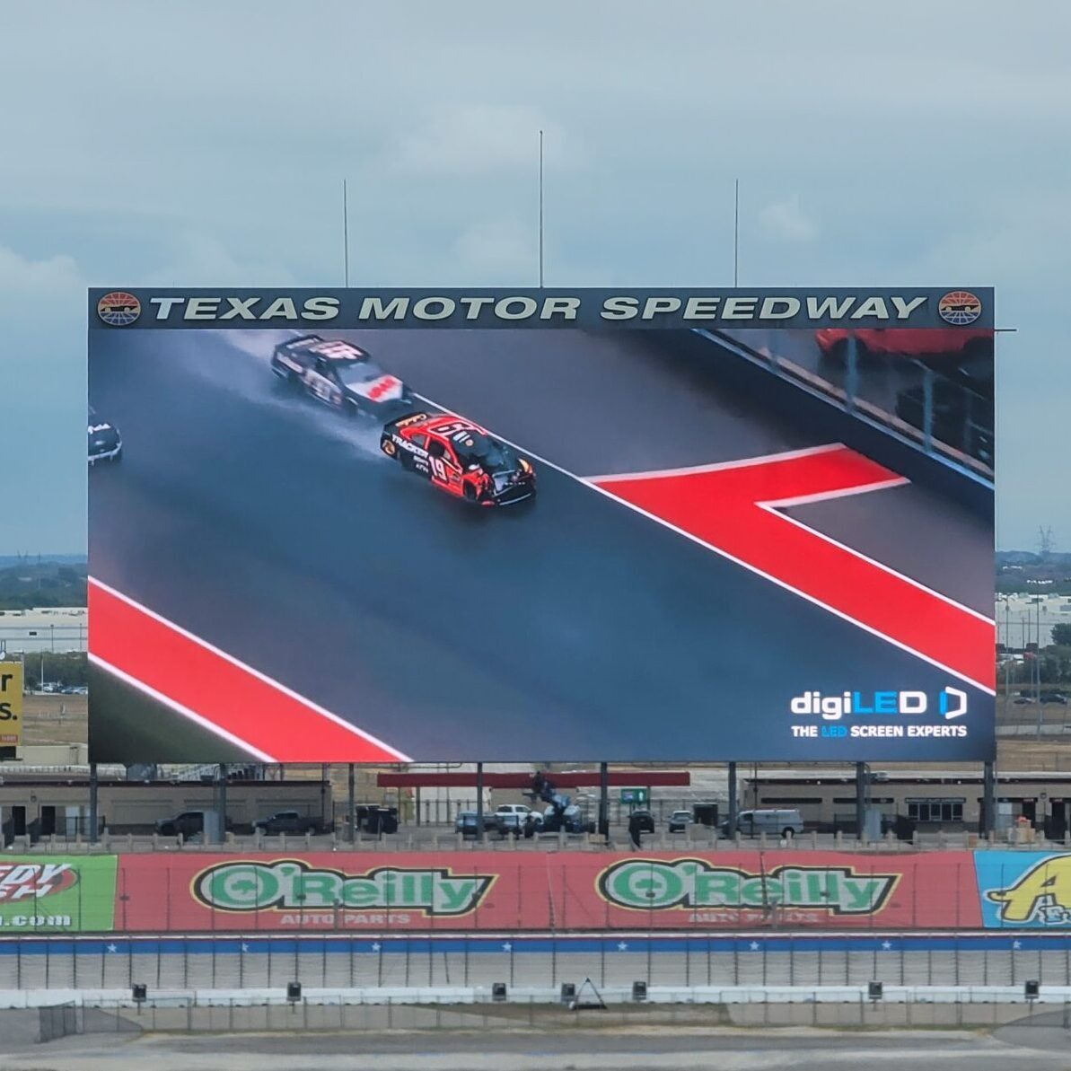 digiLED's 'Big Hoss TV' LED Screen Upgrade at Texas Motor Speedway digiLED's 'Big Hoss TV' LED Screen Upgrade at Texas Motor Speedway