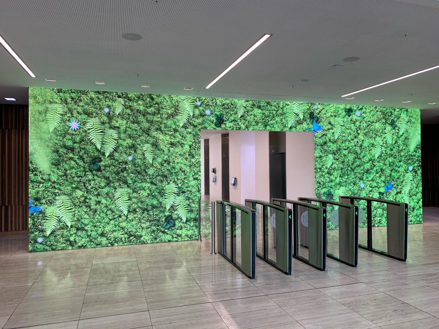 Immersive reception screen - No.1 Spinningfields | digiLED - THE LED ...