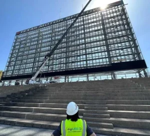 digiLED engineer looks at giant sports stadiums creen