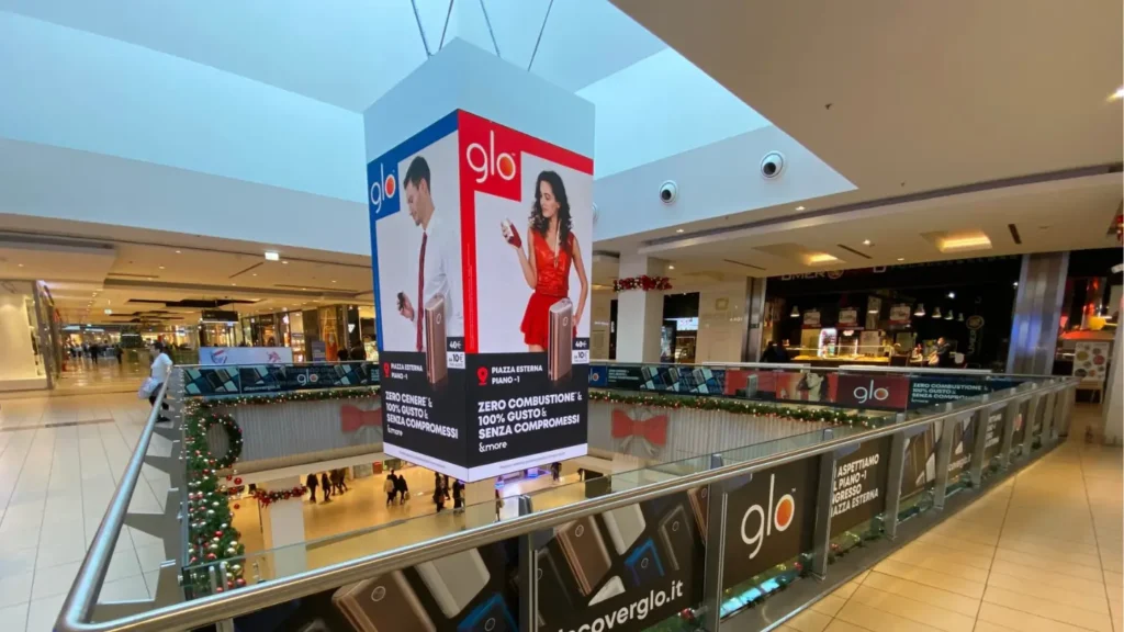 Custom Shaped Retail Screen