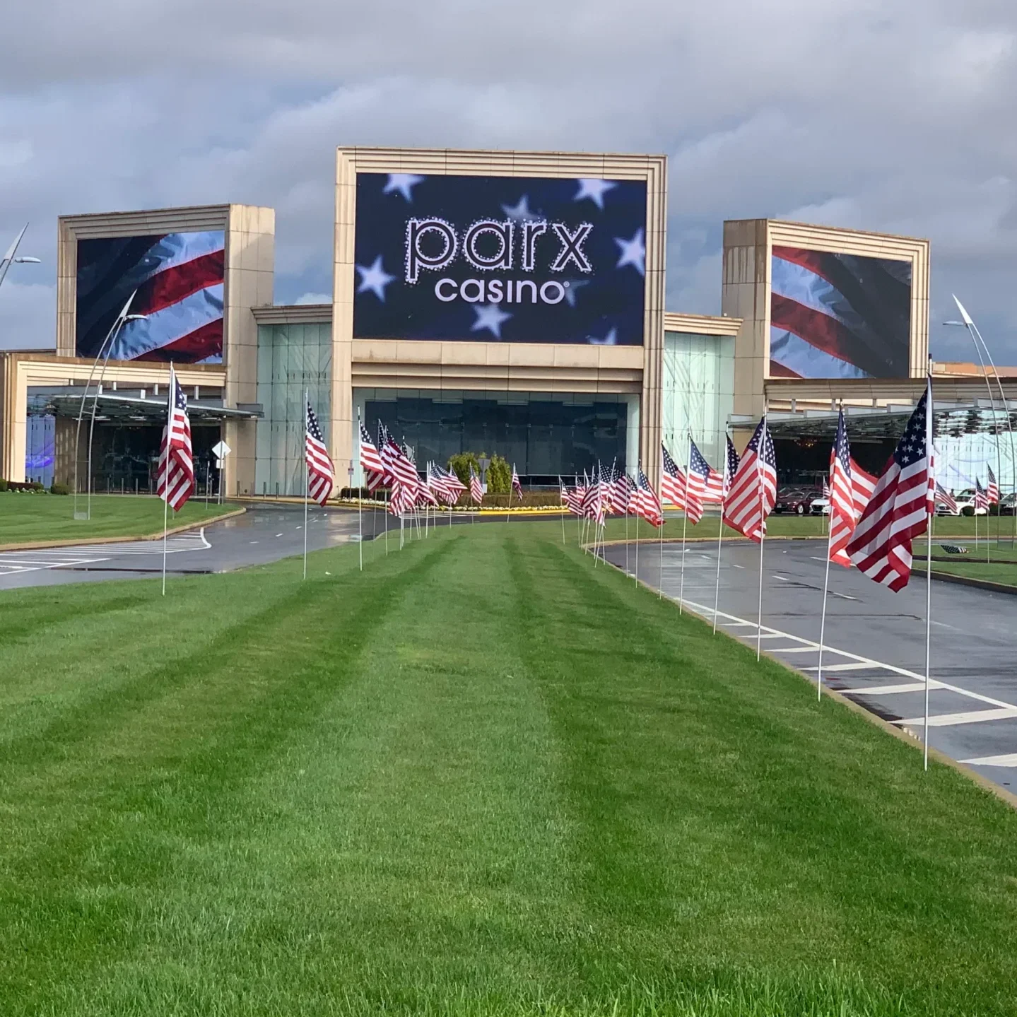 digiLED's Outdoor LED Screens at Parx Casino digiLED's Outdoor LED Screens at Parx Casino