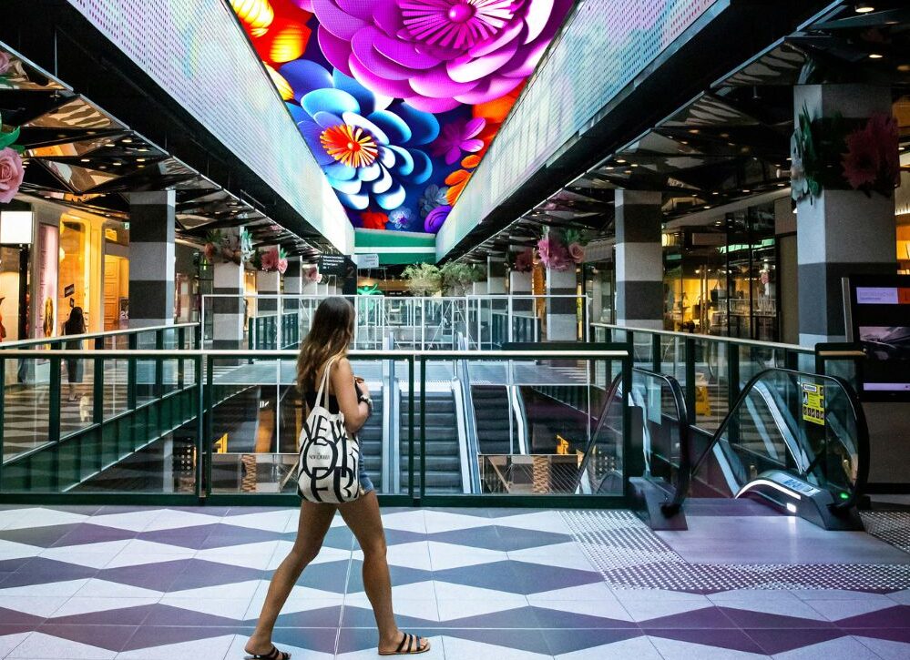 Custom Dooh Screens Custom Dooh Screens
