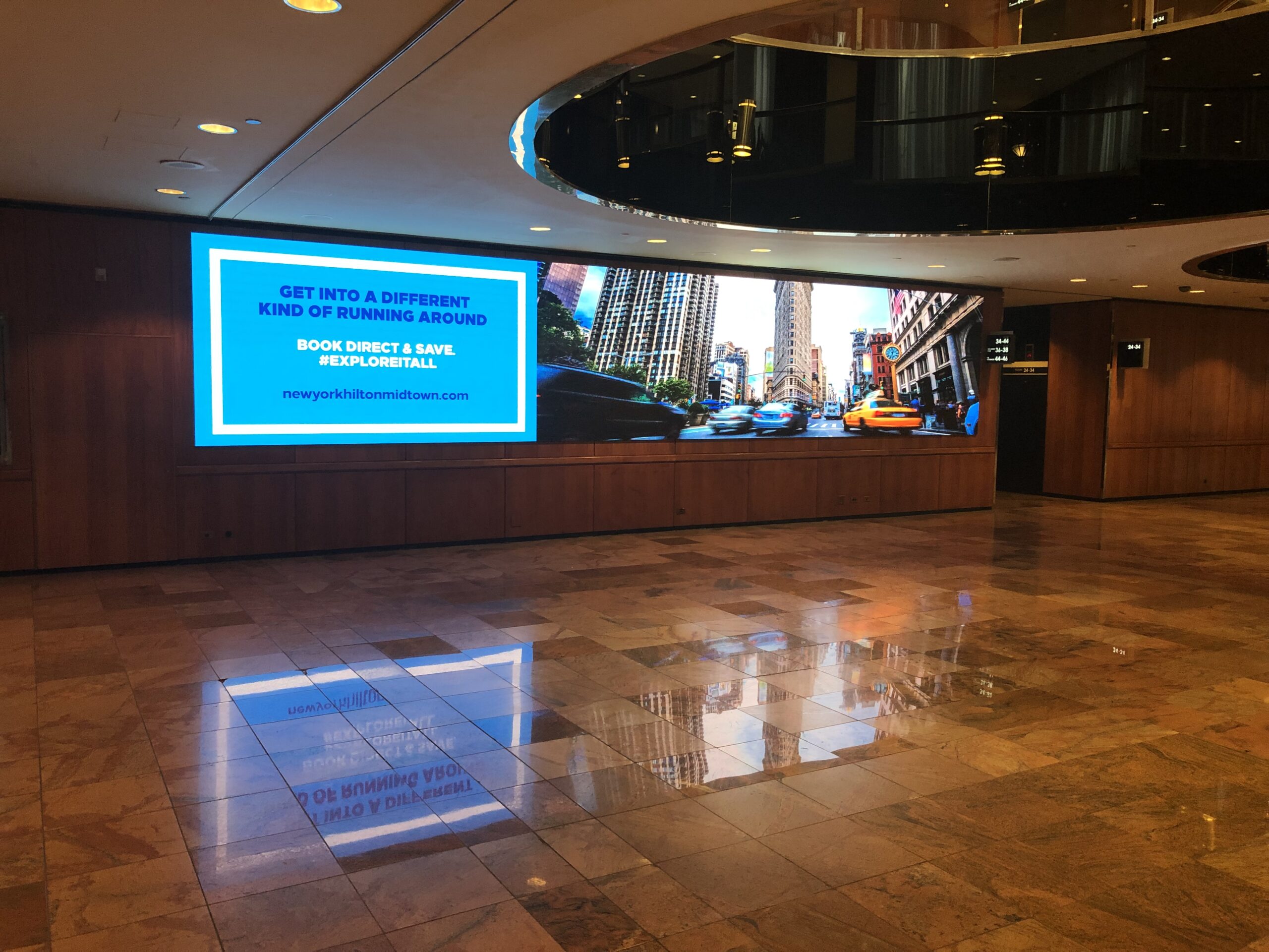 Reception LED screen at Hilton Hotel Reception LED screen at Hilton Hotel