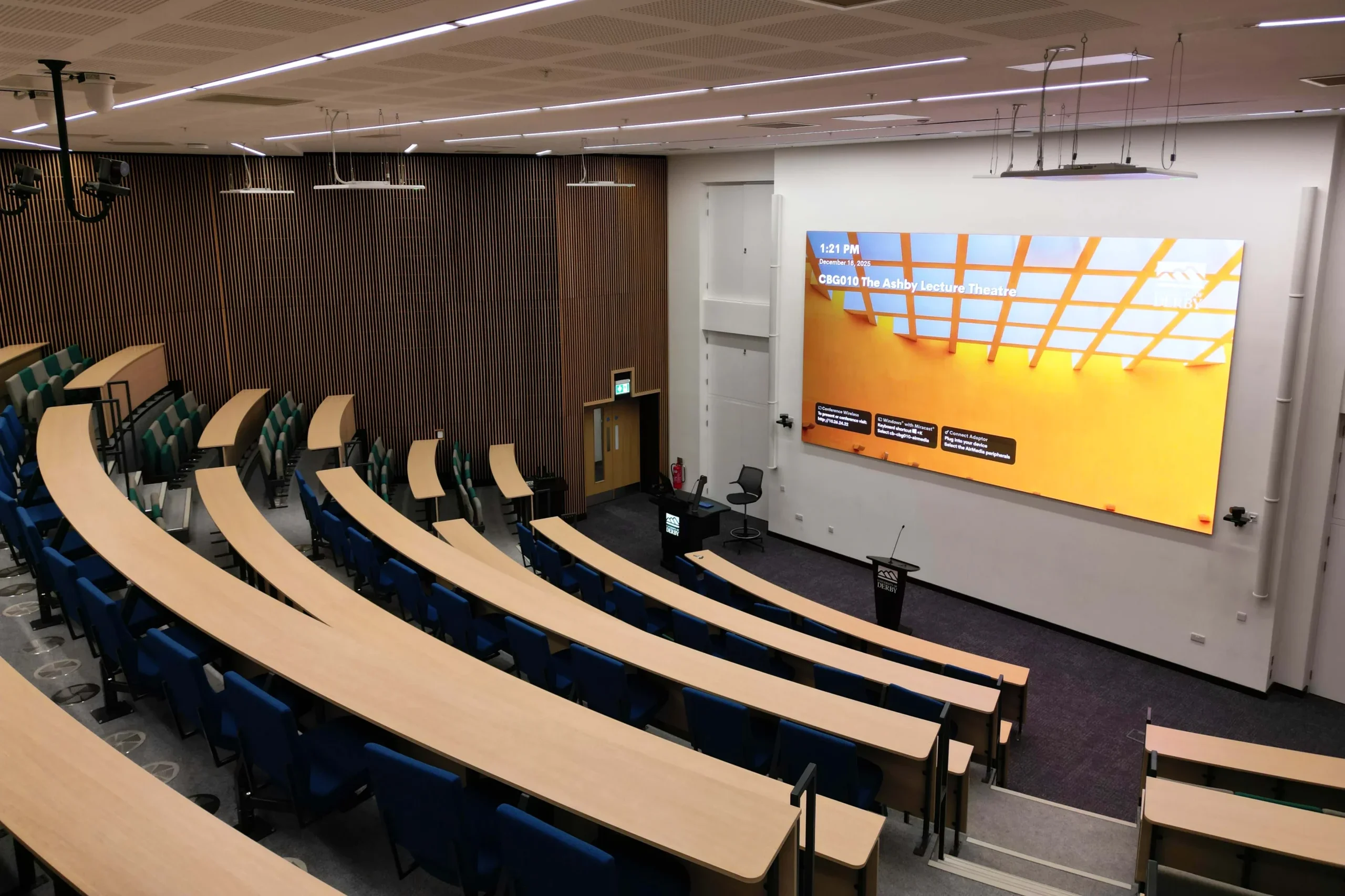 Lecture theatre LED displays at University of Derby Lecture theatre LED displays at University of Derby